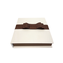 Boîte chocolat à abattant avec nœud élastique | Chocopack